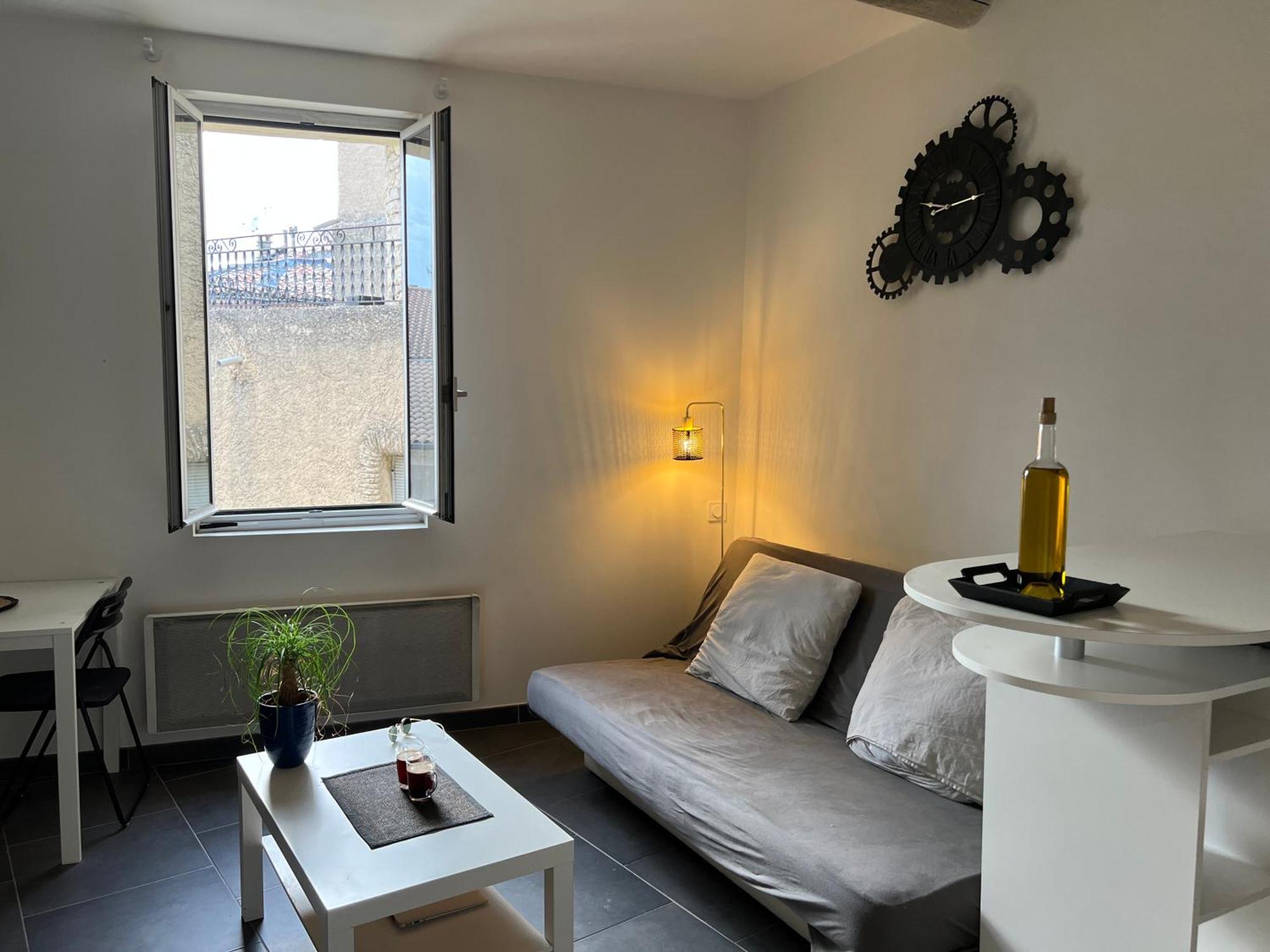 Cosy Studio Hyper Centre Avec Kitchenette & Climatisation Carpentras Ngoại thất bức ảnh